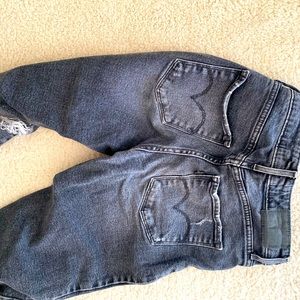 Levi’s ripped skinny jeans